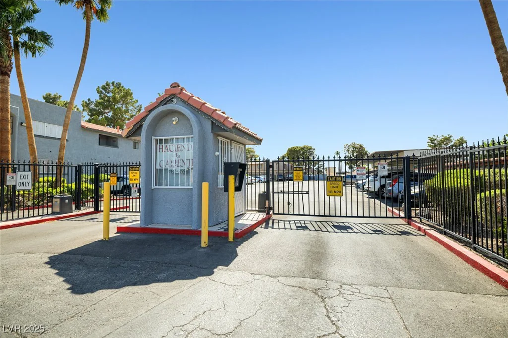 5191 Caliente, Las Vegas, NV 89119
