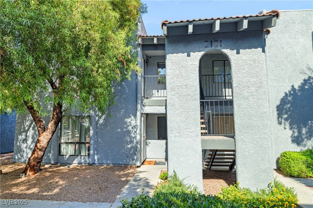 5191 Caliente, Las Vegas, NV 89119