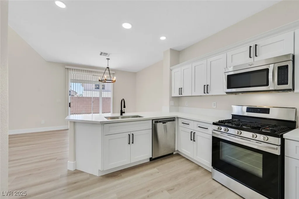4132 Joyous, North Las Vegas, NV 89032