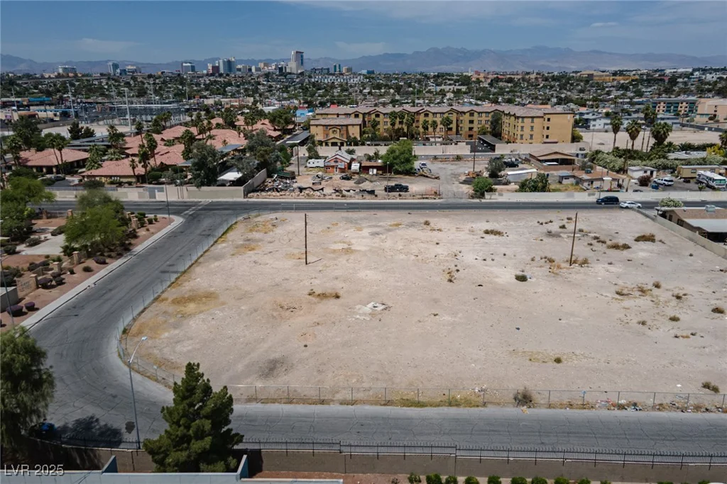 McKnight St, Las Vegas, NV 89101