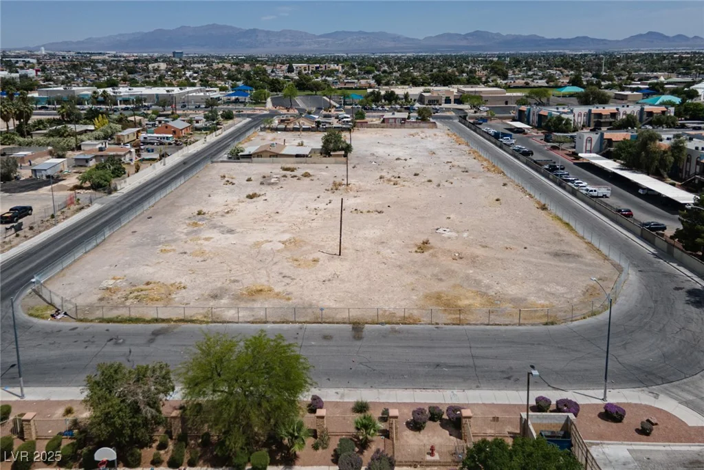 McKnight St, Las Vegas, NV 89101