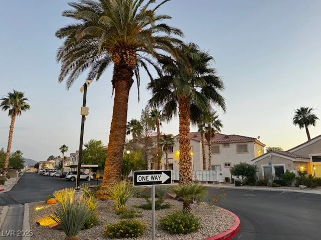 855 Stephanie, Henderson, NV 89014