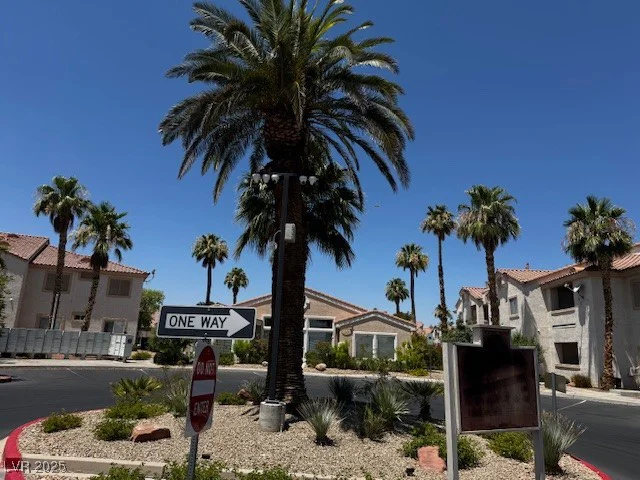 855 Stephanie, Henderson, NV 89014