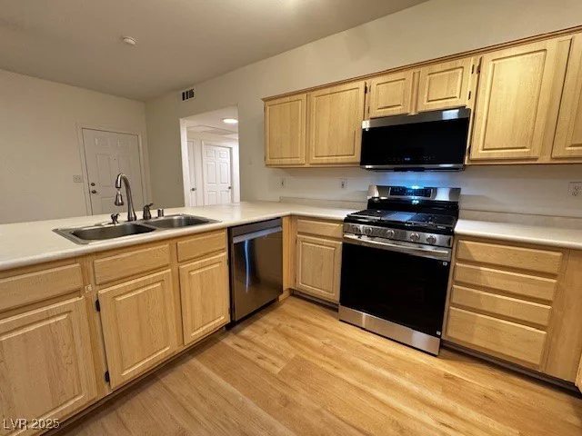 855 Stephanie, Henderson, NV 89014