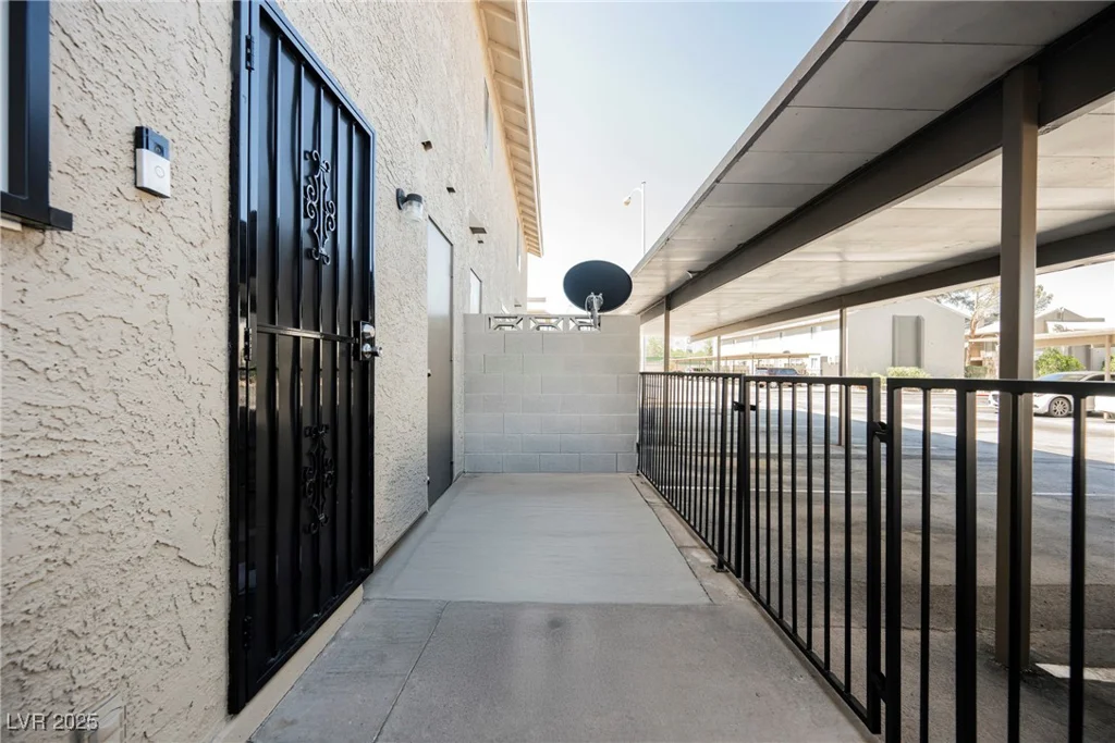 595 Sellers, Henderson, NV 89011