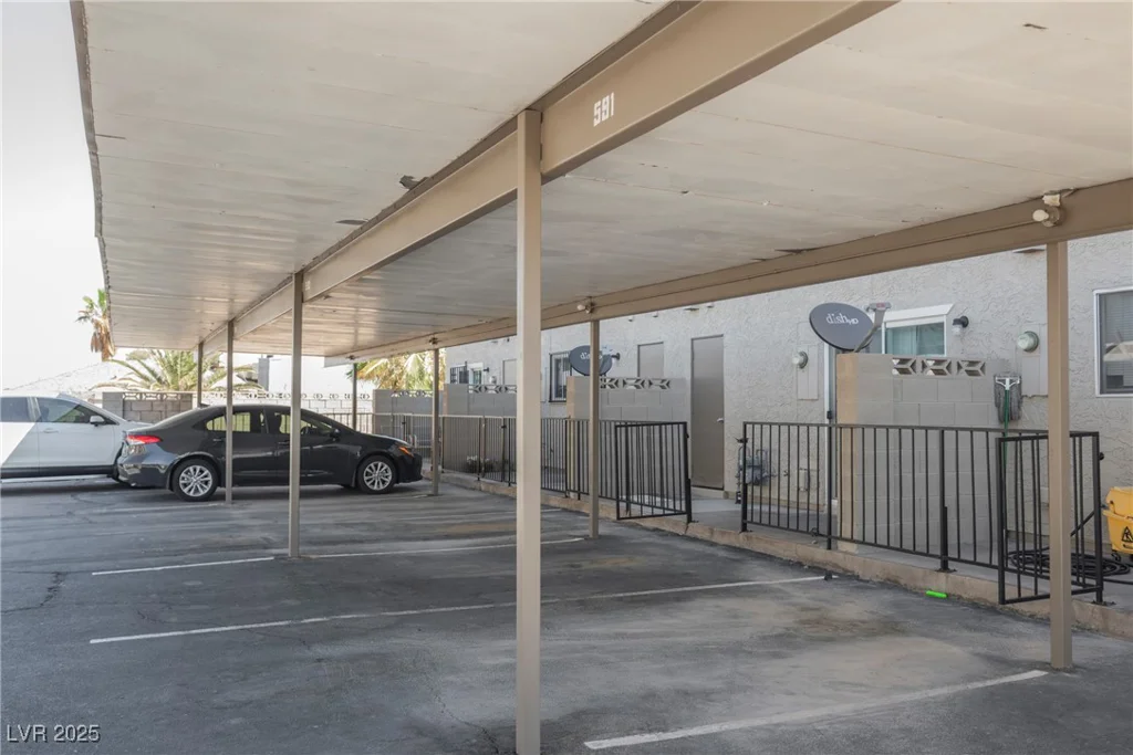 595 Sellers, Henderson, NV 89011