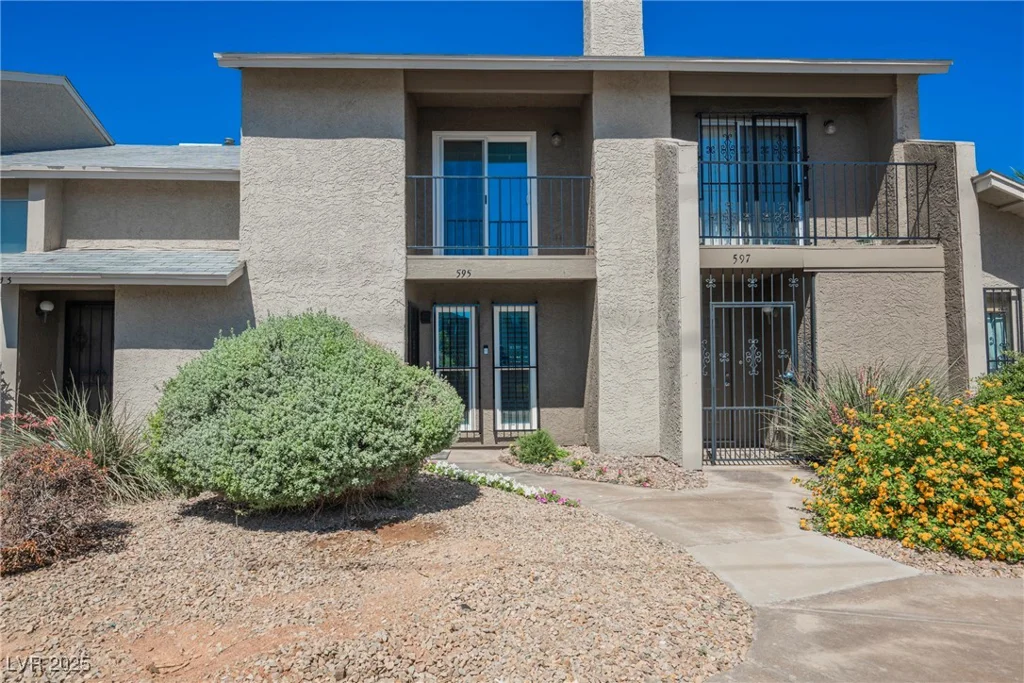 595 Sellers, Henderson, NV 89011