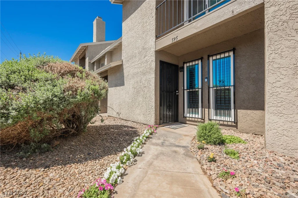 595 Sellers, Henderson, NV 89011
