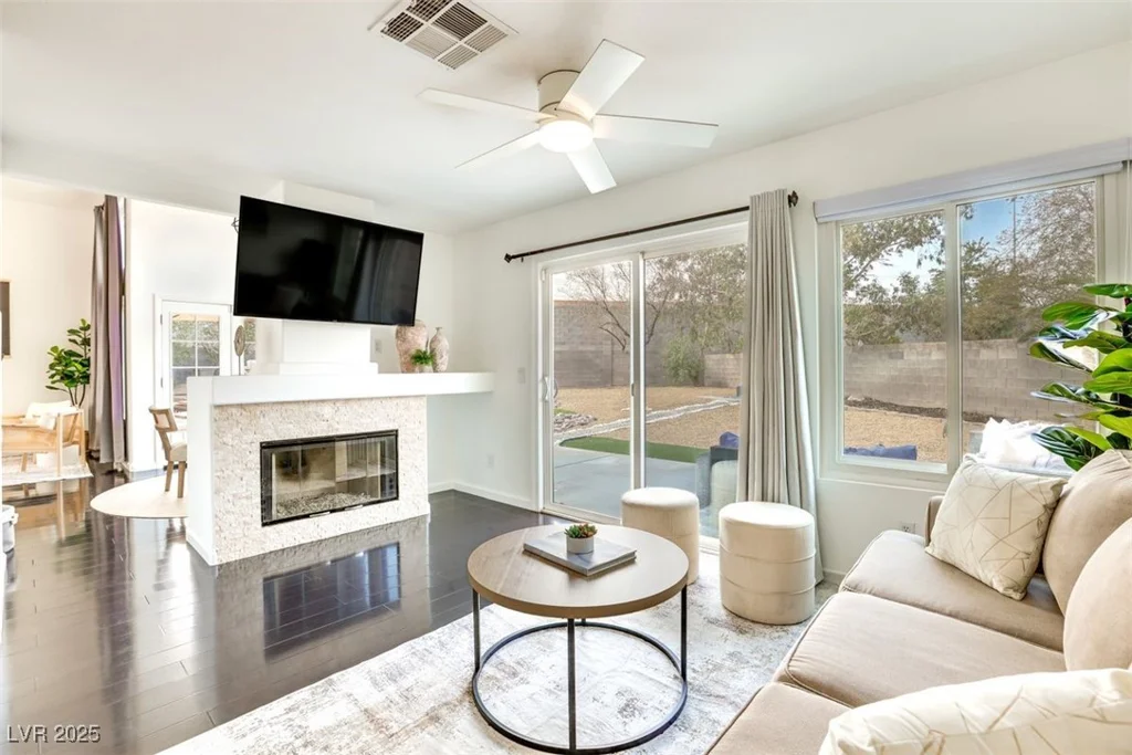 2429 Worchester, Henderson, NV 89074