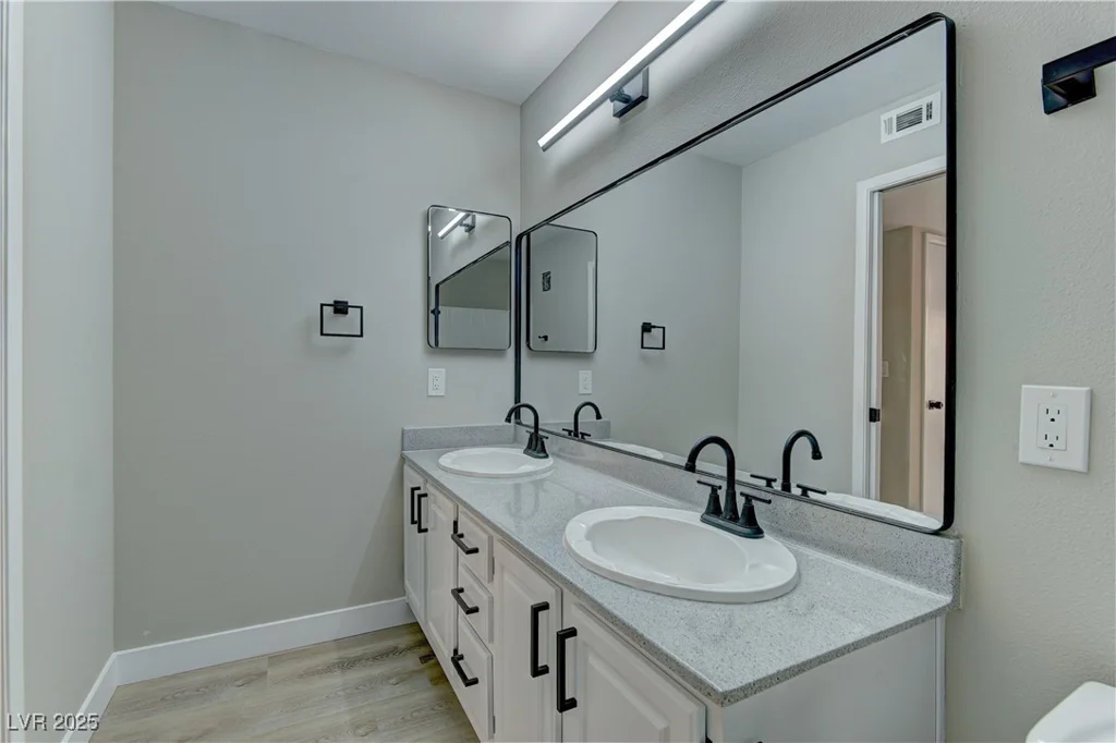 5710 Tropicana, Las Vegas, NV 89122