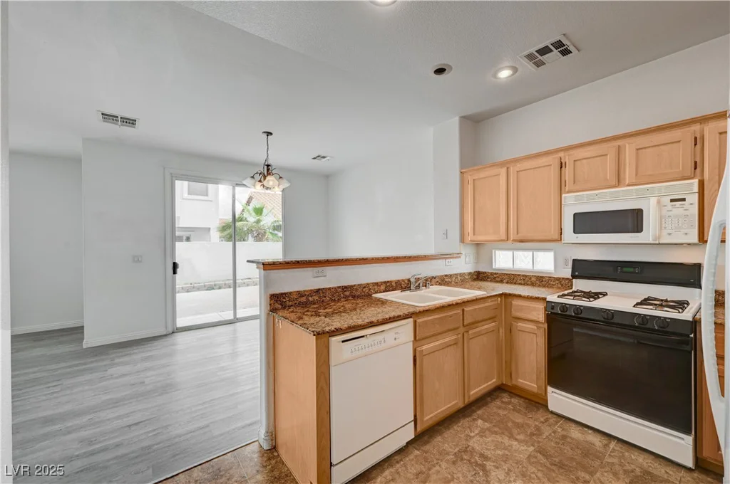 8789 Villa Alex, Las Vegas, NV 89147