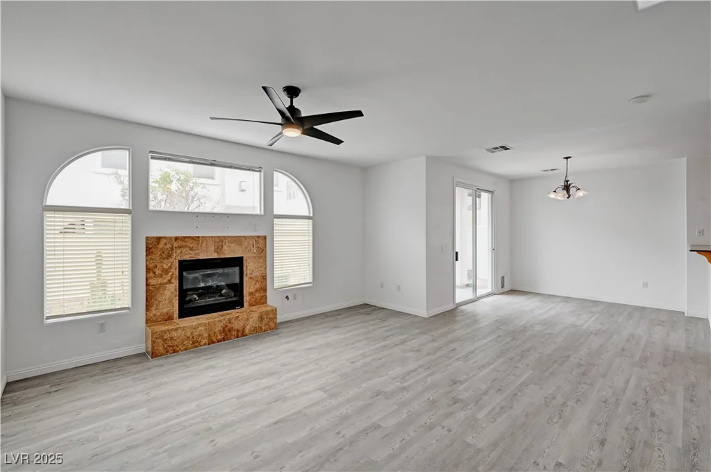 8789 Villa Alex, Las Vegas, NV 89147