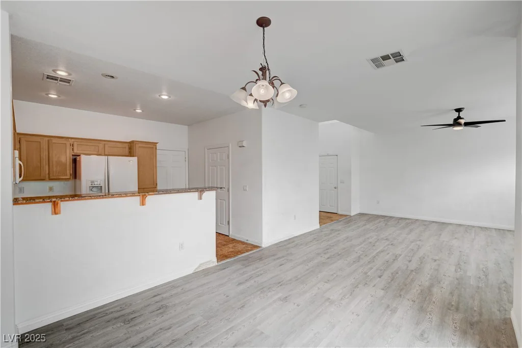 8789 Villa Alex, Las Vegas, NV 89147
