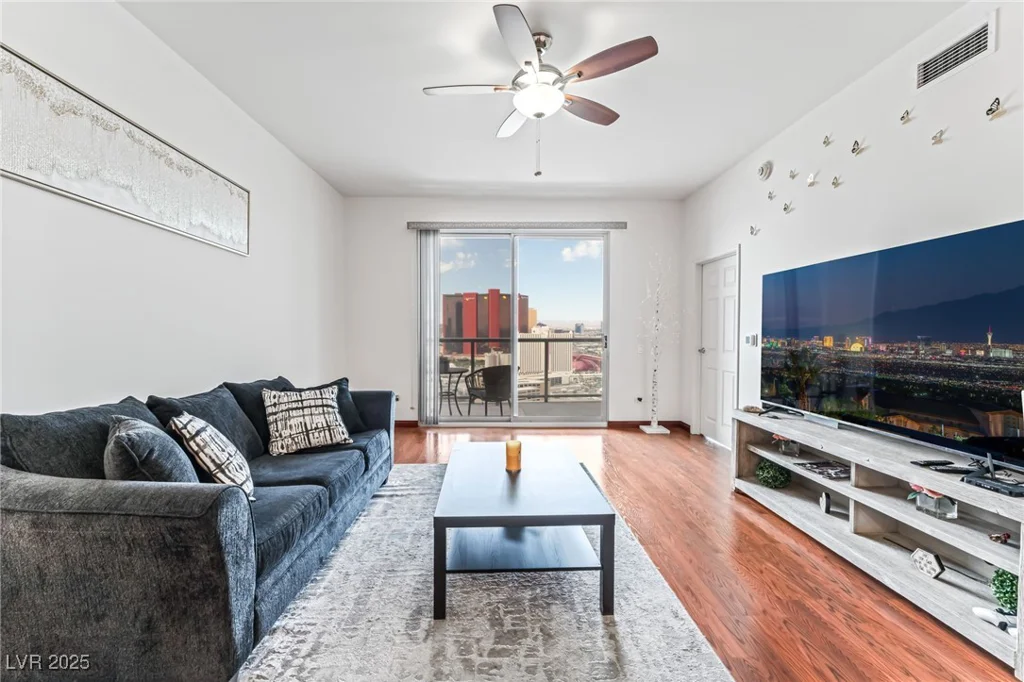 200 Sahara, Las Vegas, NV 89102