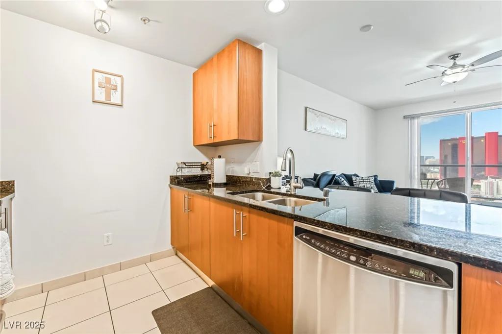 200 Sahara, Las Vegas, NV 89102