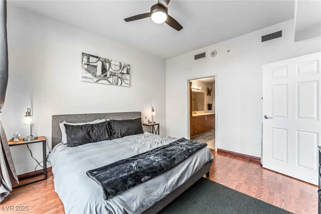 200 Sahara, Las Vegas, NV 89102