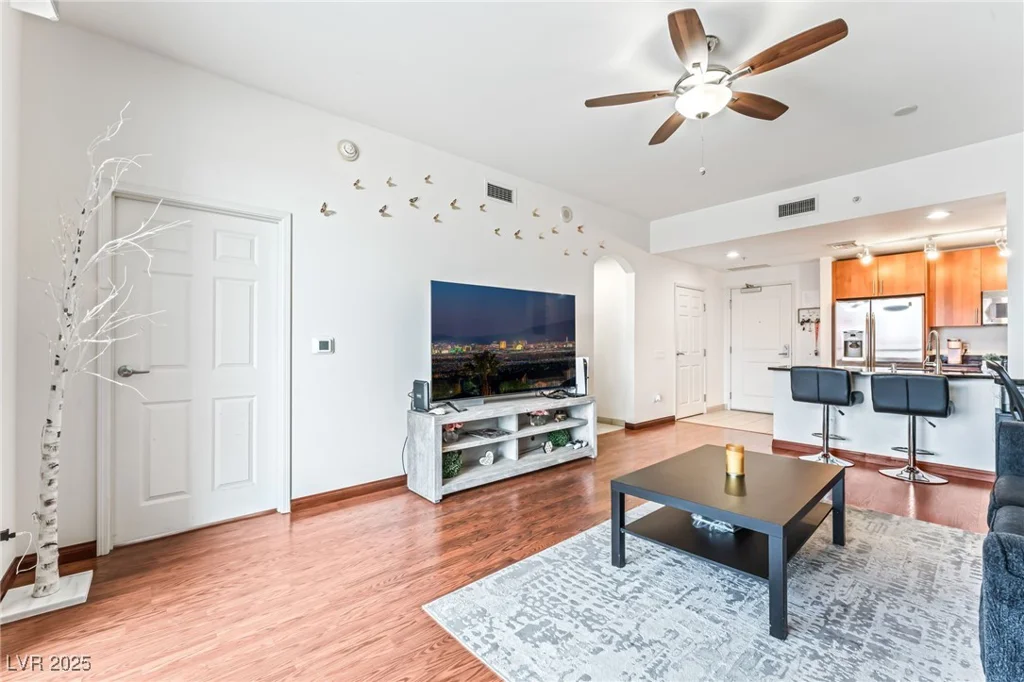 200 Sahara, Las Vegas, NV 89102
