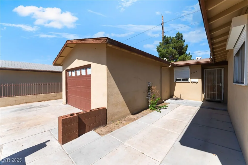 908 24th, Las Vegas, NV 89101
