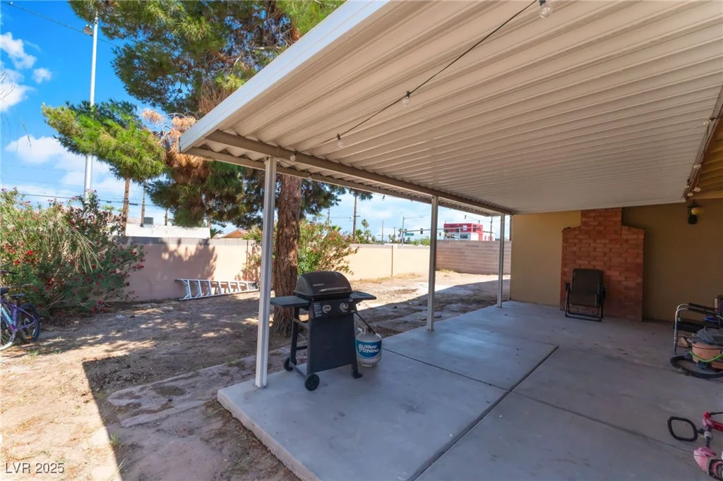 908 24th, Las Vegas, NV 89101