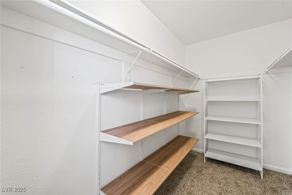 753 Oakmont, Las Vegas, NV 89109