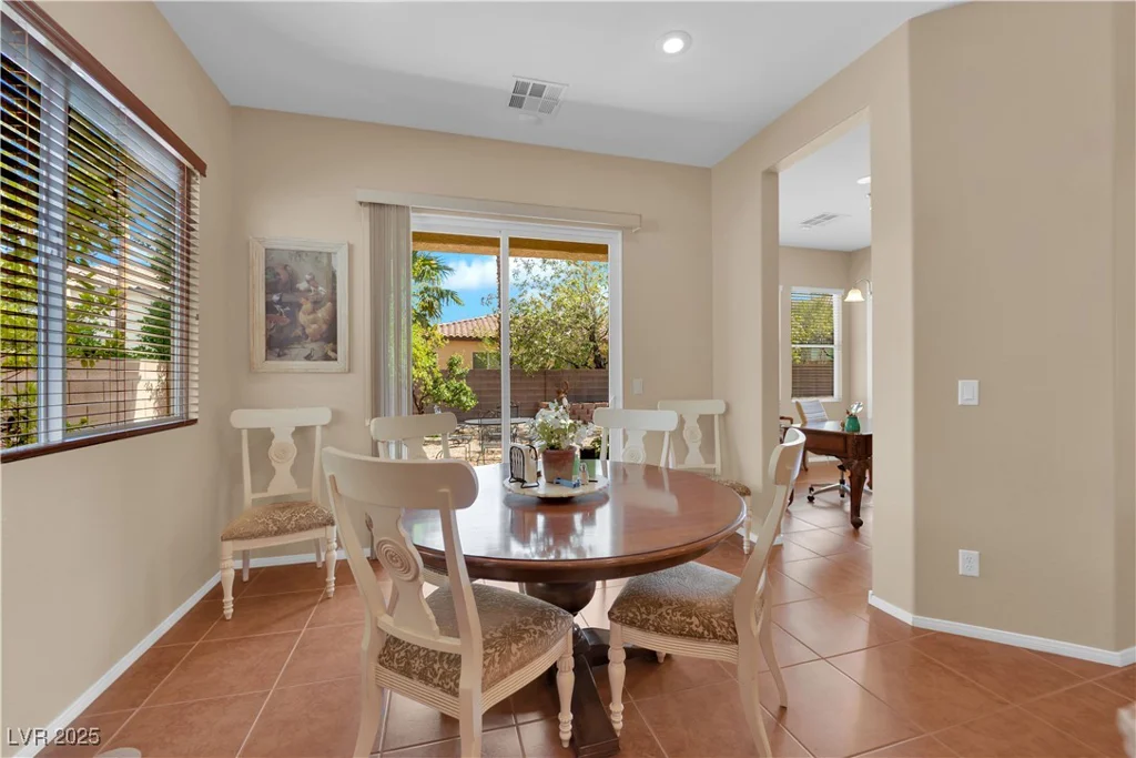 9375 Gold Lake, Las Vegas, NV 89149