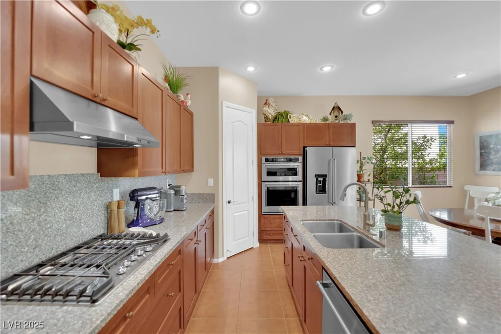 9375 Gold Lake, Las Vegas, NV 89149