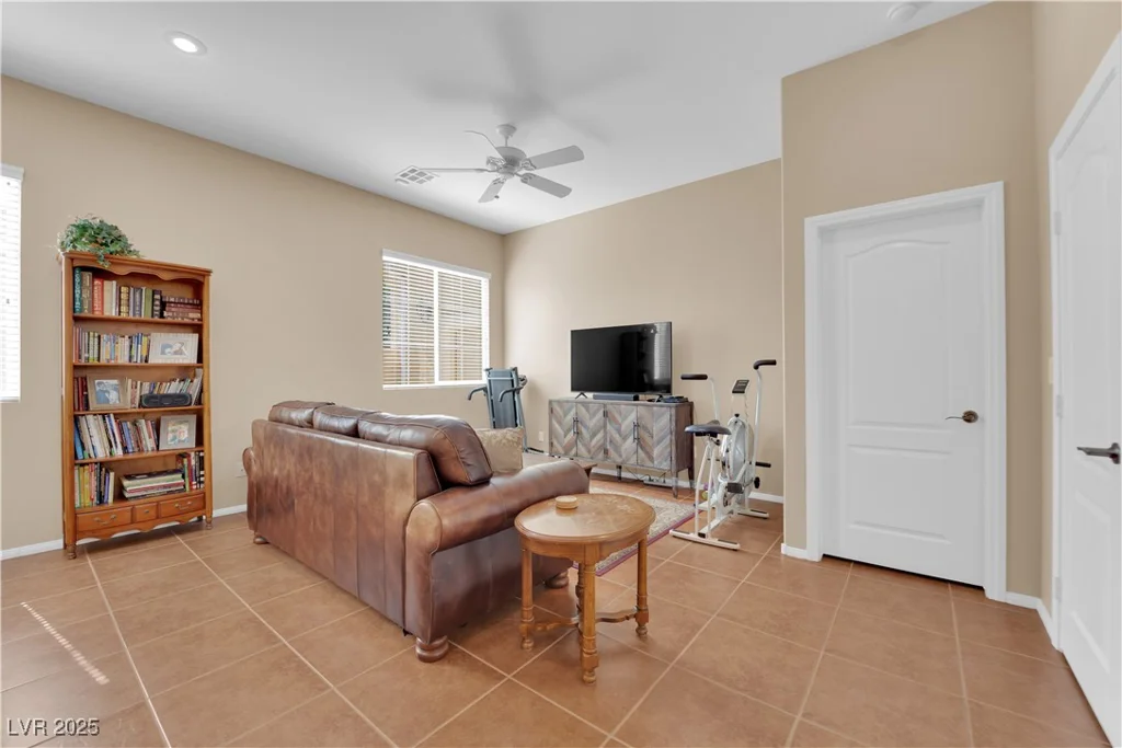 9375 Gold Lake, Las Vegas, NV 89149
