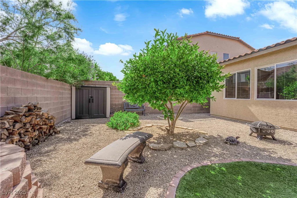 9375 Gold Lake, Las Vegas, NV 89149