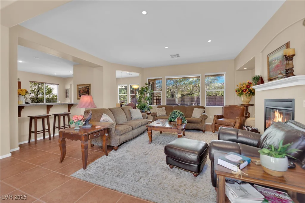 9375 Gold Lake, Las Vegas, NV 89149