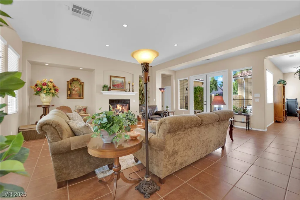 9375 Gold Lake, Las Vegas, NV 89149