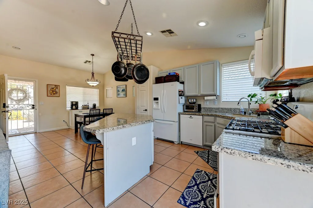 3823 Aspen Creek, North Las Vegas, NV 89031