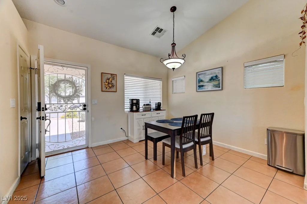 3823 Aspen Creek, North Las Vegas, NV 89031