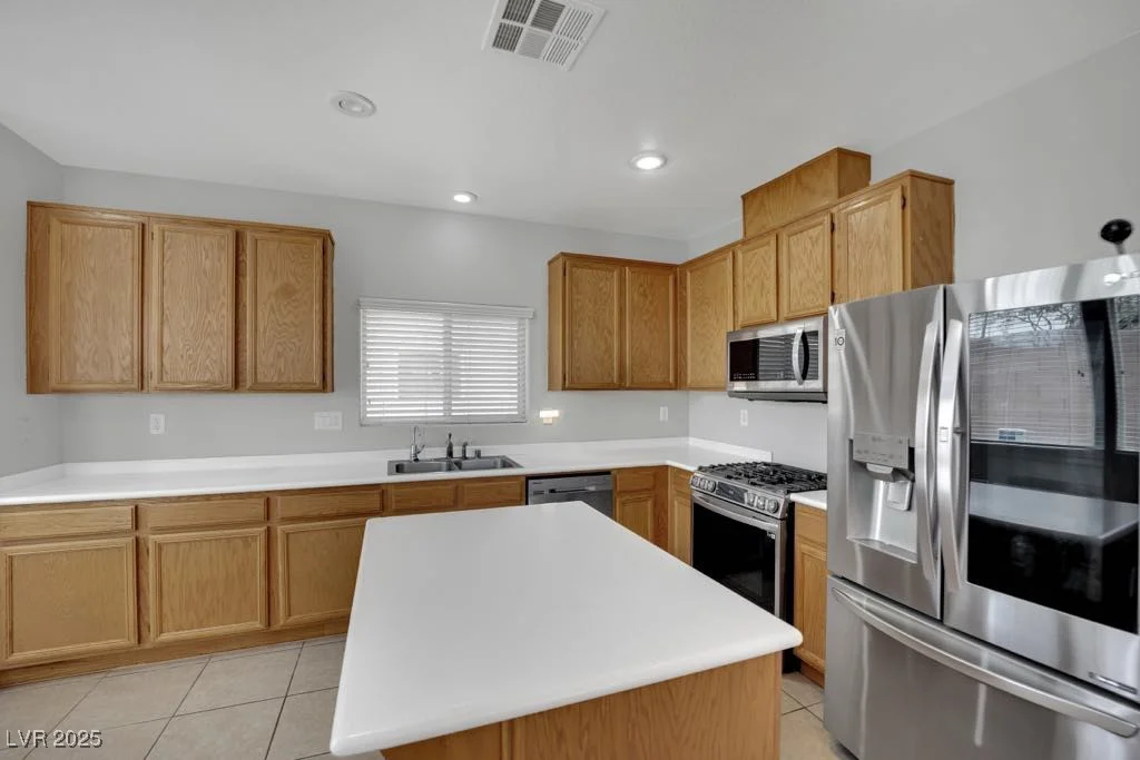 11787 Fern Creek, Las Vegas, NV 89183