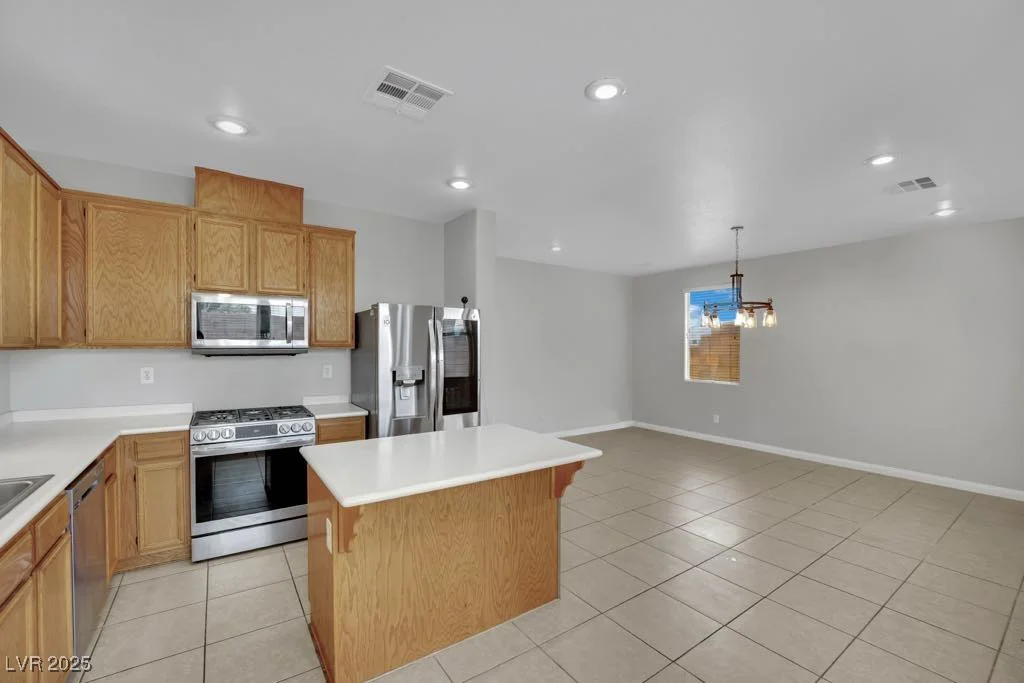 11787 Fern Creek, Las Vegas, NV 89183