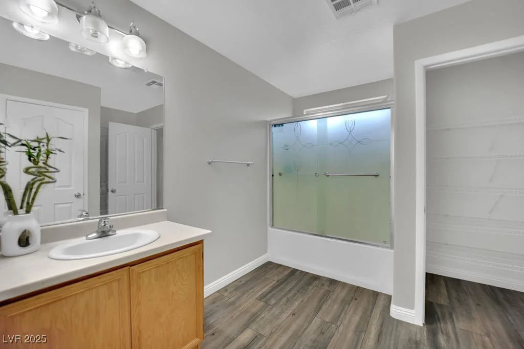 11787 Fern Creek, Las Vegas, NV 89183