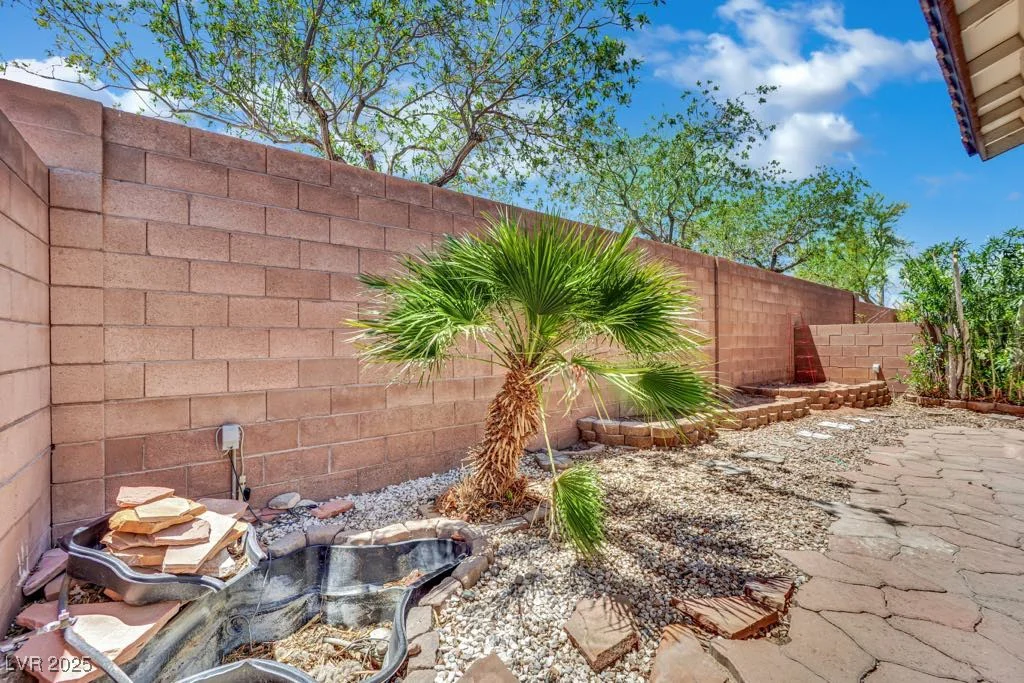 11787 Fern Creek, Las Vegas, NV 89183