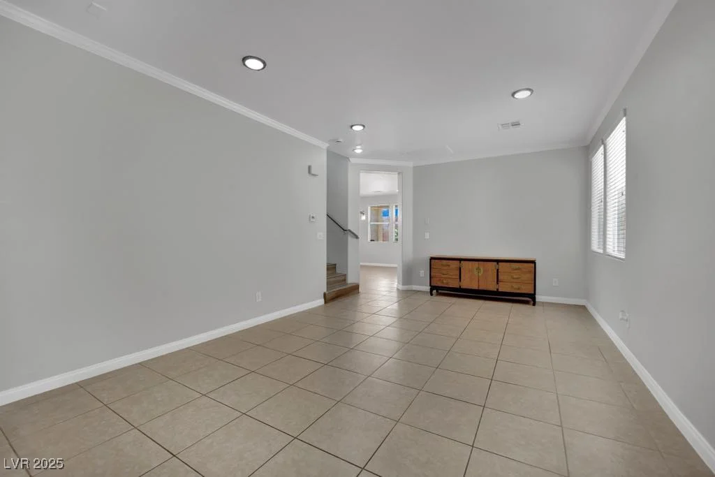 11787 Fern Creek, Las Vegas, NV 89183