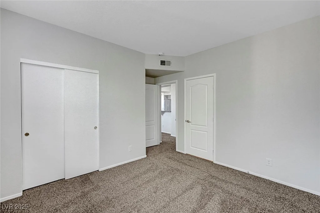 1505 Blackcombe, Las Vegas, NV 89128