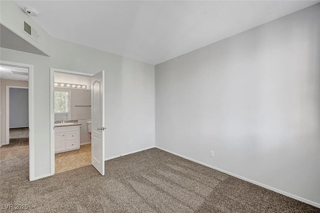 1505 Blackcombe, Las Vegas, NV 89128