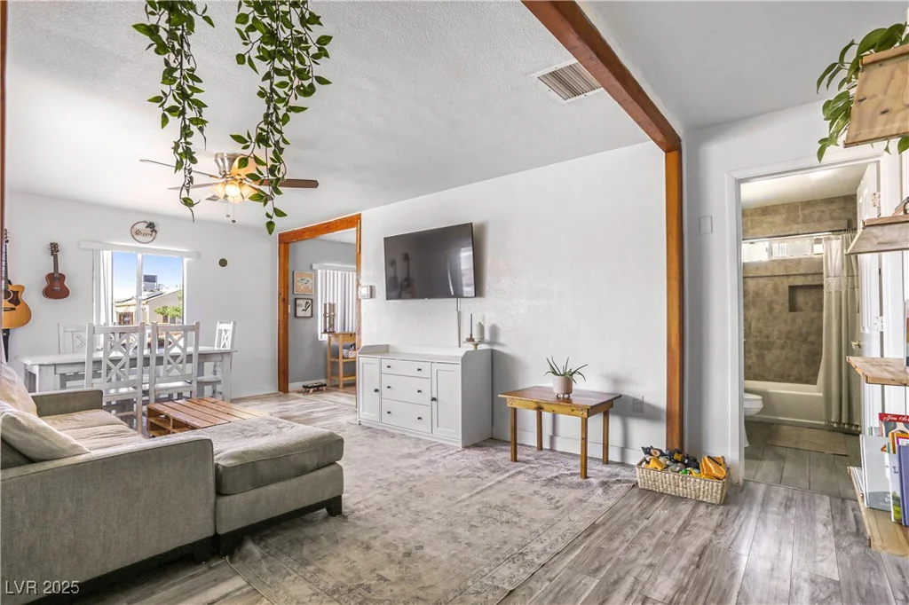 123 Cedar, Henderson, NV 89015