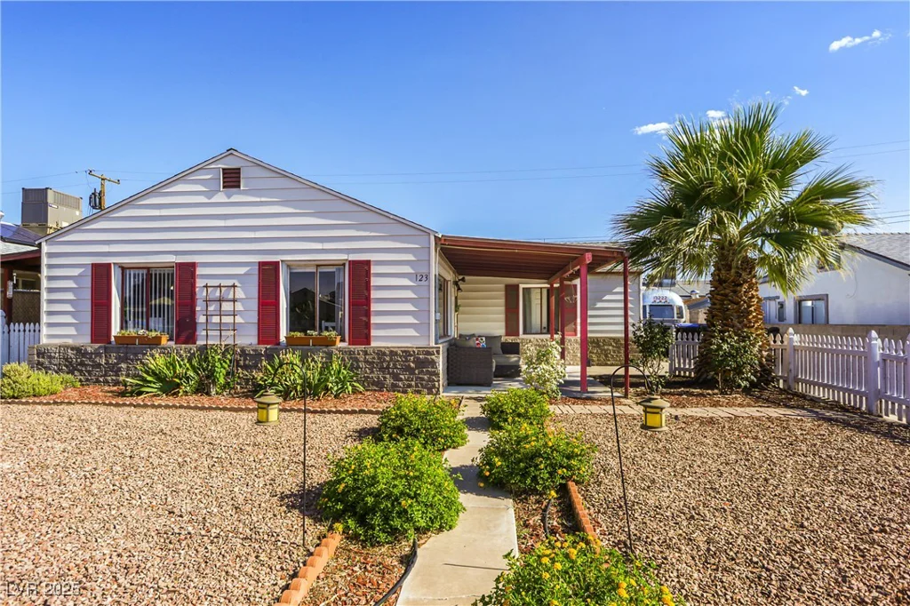 123 Cedar, Henderson, NV 89015