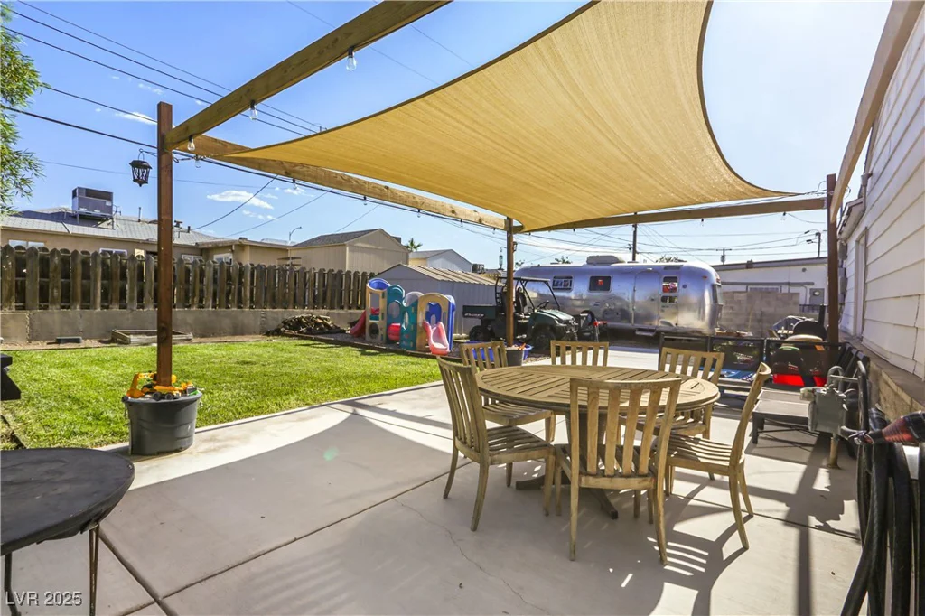 123 Cedar, Henderson, NV 89015