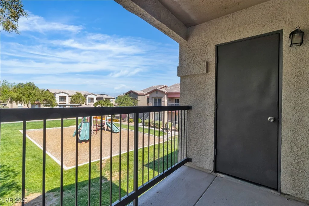 8000 Badura, Las Vegas, NV 89113