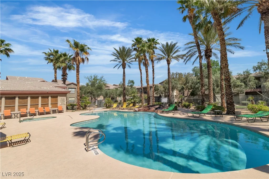 8000 Badura, Las Vegas, NV 89113