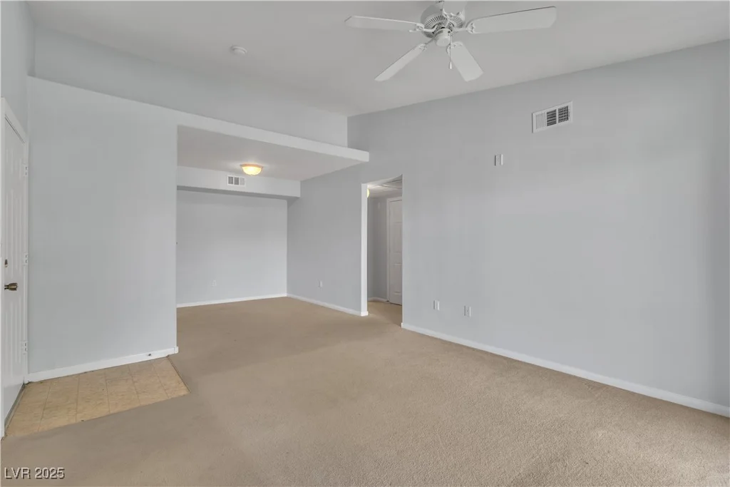 8000 Badura, Las Vegas, NV 89113