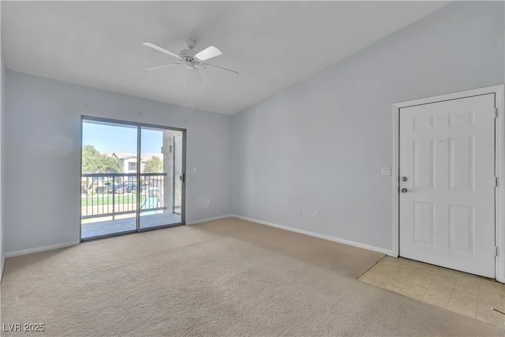 8000 Badura, Las Vegas, NV 89113