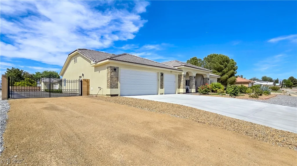 5500 Santovito, Pahrump, NV 89061