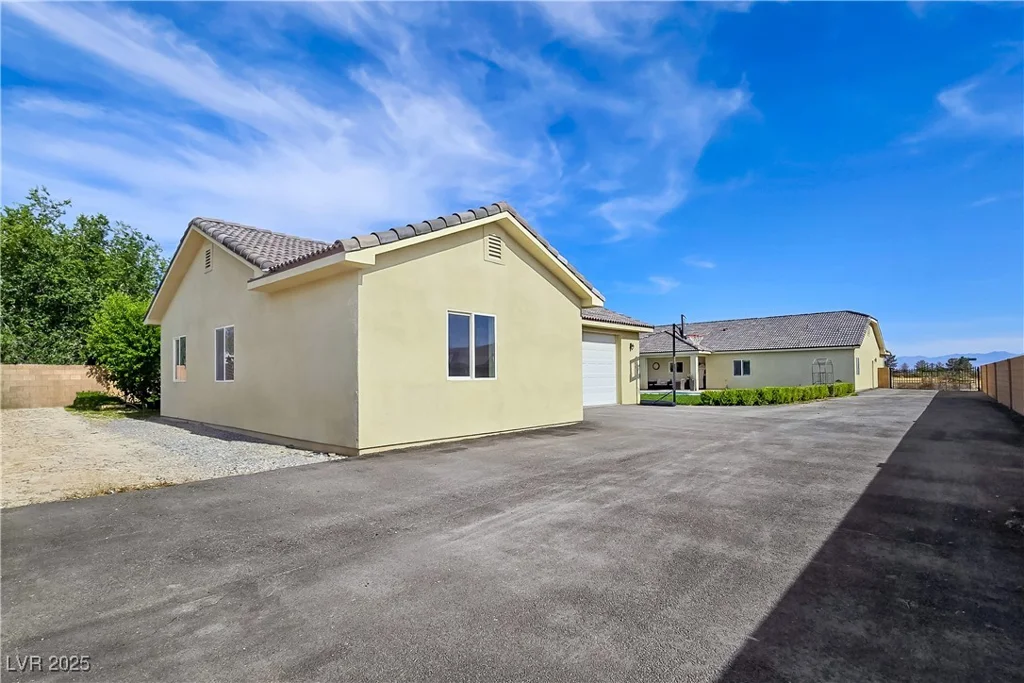 5500 Santovito, Pahrump, NV 89061