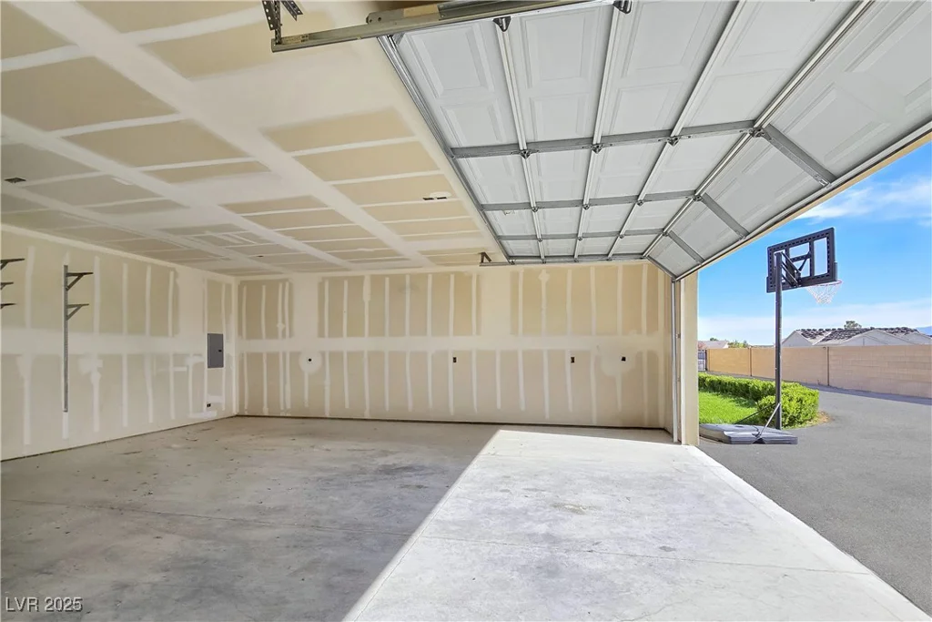 5500 Santovito, Pahrump, NV 89061