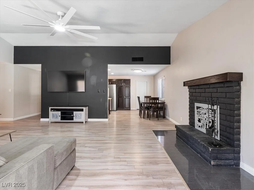 6436 Vinecrest, Las Vegas, NV 89108